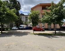 Iznajmljuje se poslovni prostor idealan za kancelarija