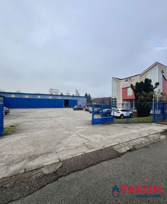 Iznajmljuje se skladišni prostor blizu Velesajma Metal