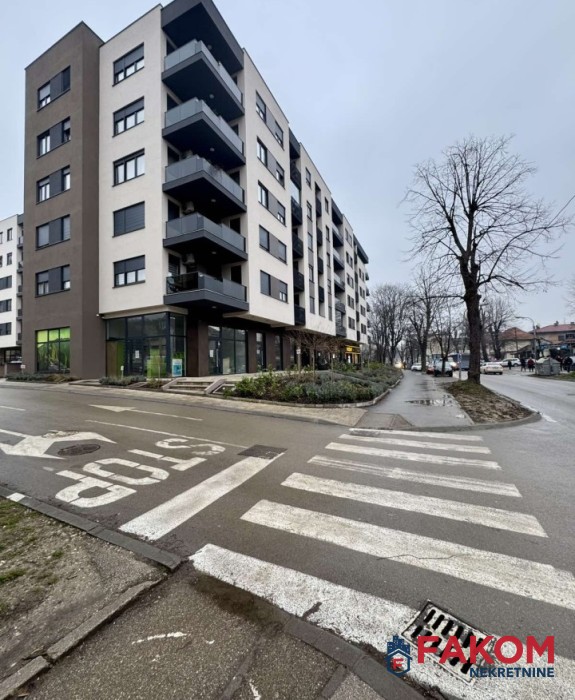 Na atraktivnoj i prometnoj lokaciji izdvajamo poslovni prostor za najam