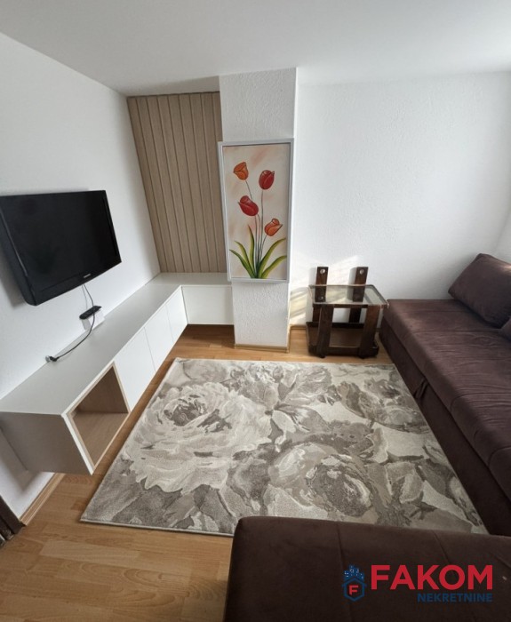 Iznajmljuje se sprat kuće (prizemlje), naselje Mejdan (Obilićevo)