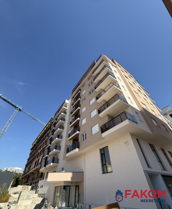 Na prodaju trosoban stan u izgradnji 56m2 sa dvije spavaće sobe