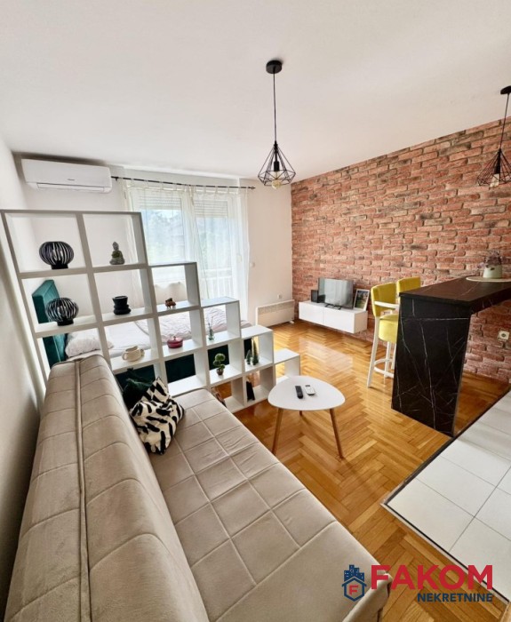 Na prodaju garsonjera 27m2, odlična investicija