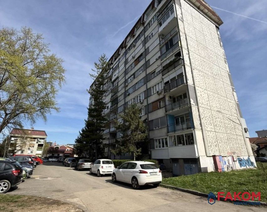 Na prodaju jednosoban stan u naselju Borik